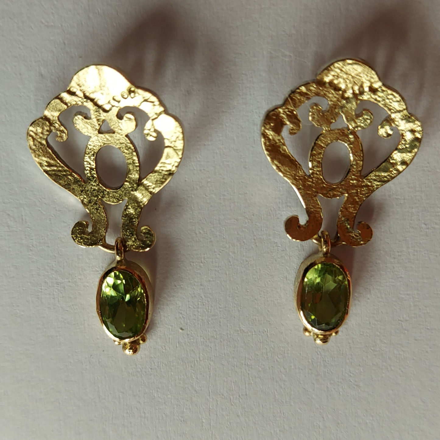 Peridot Ohrstecker
